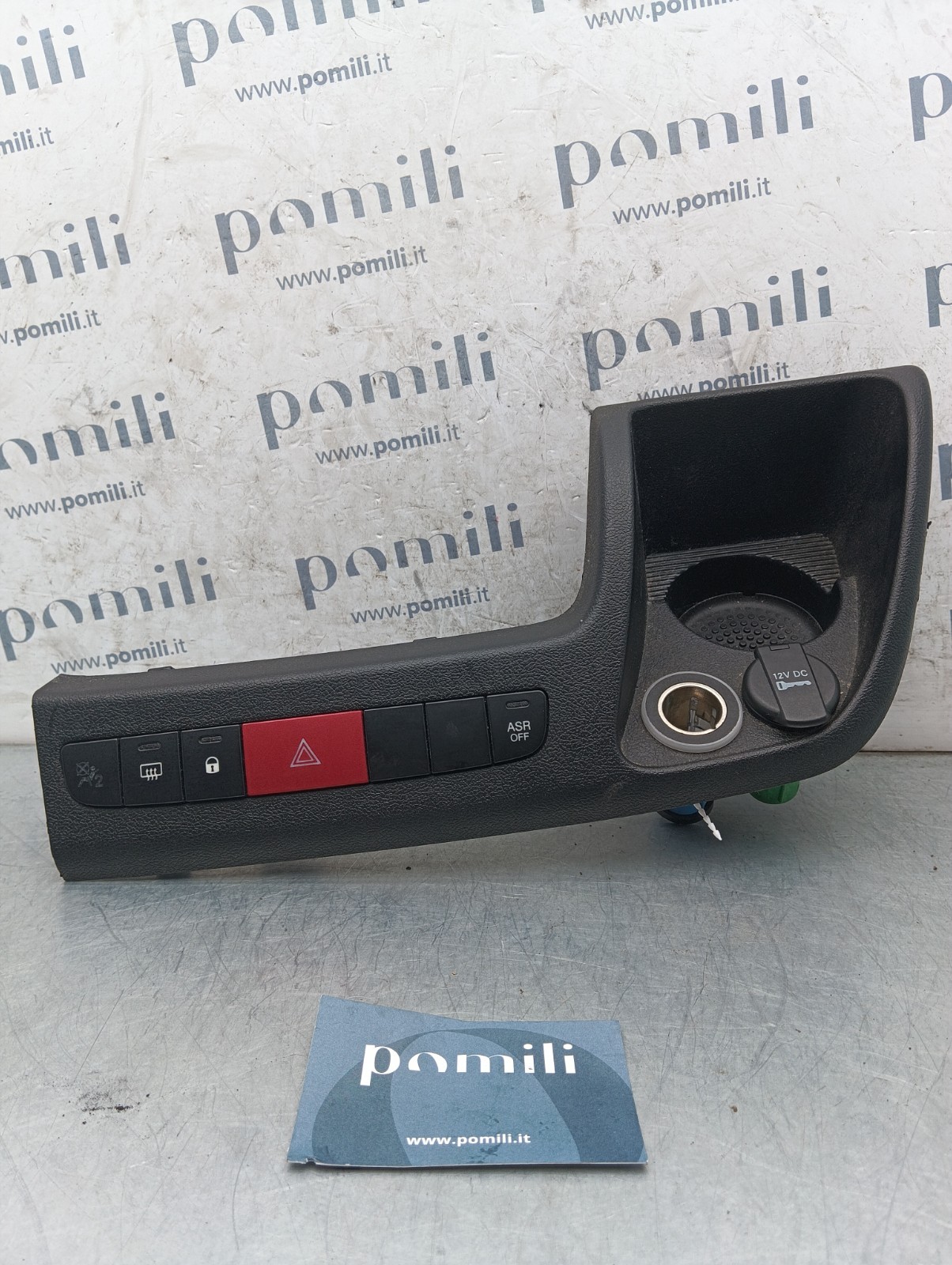 Pomili Rivestimenti interni e parti interne Pulsantiera centrale quattro frecce Fiat Ducato 7355861490 usata