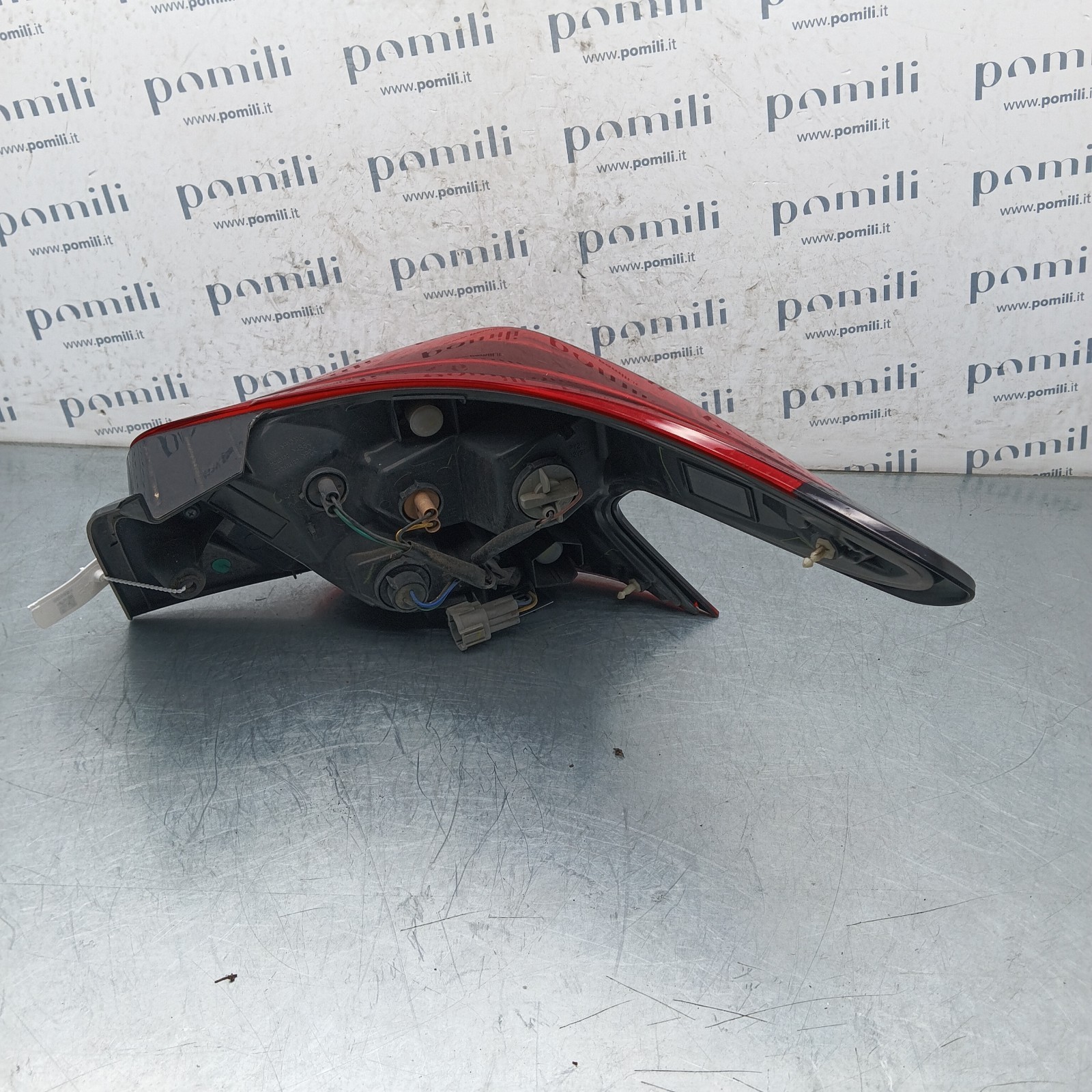 Pomili Fanaleria Nissan Micra K14 fanale posteriore sinistro usato