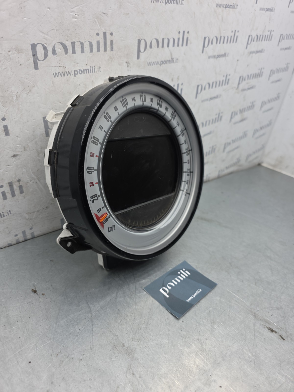 Pomili Rivestimenti interni e parti interne MINI R50-R53 quadro strumenti usato