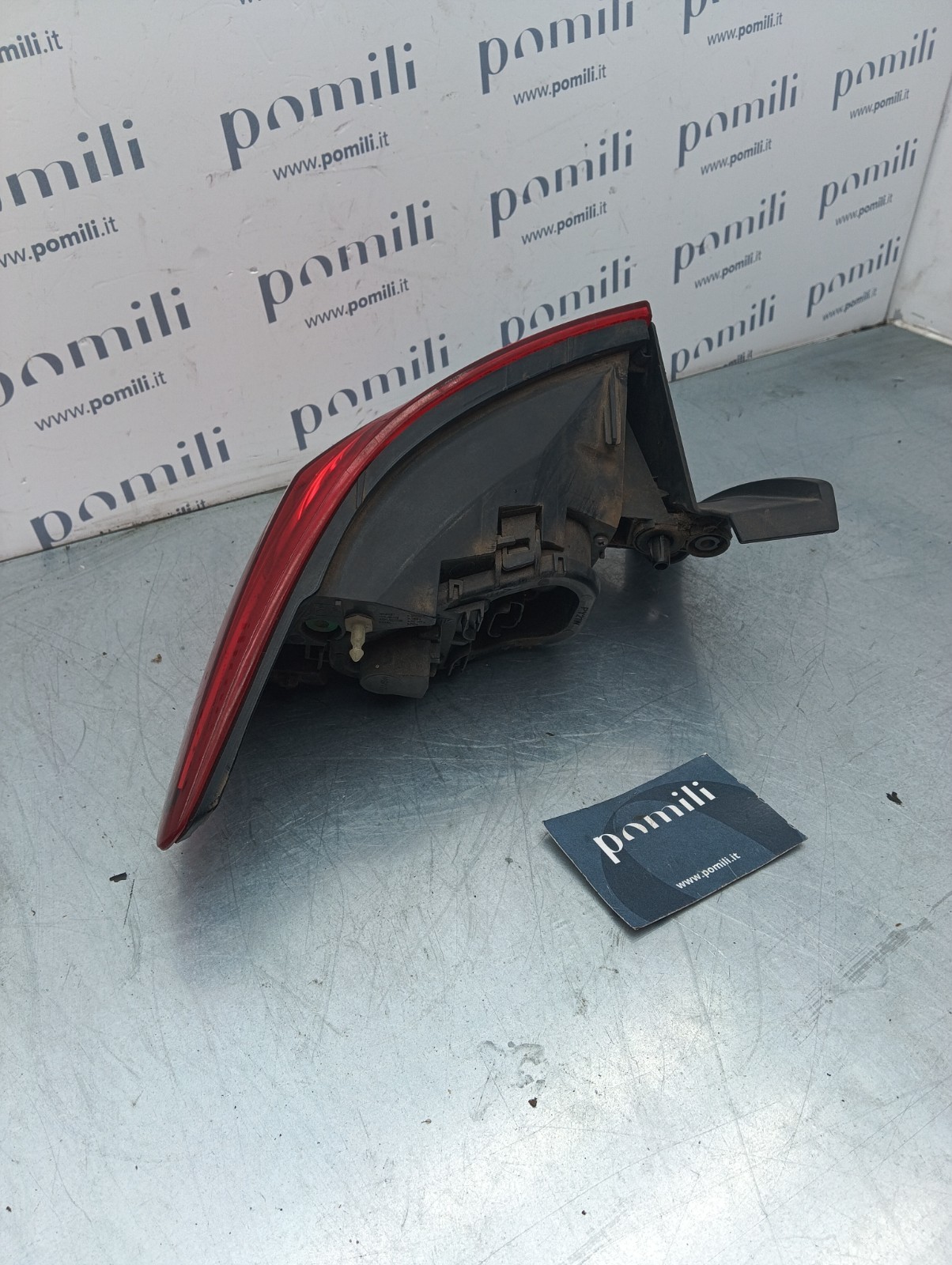 Pomili Fanaleria Renault Clio IV fanale posteriore destro usato