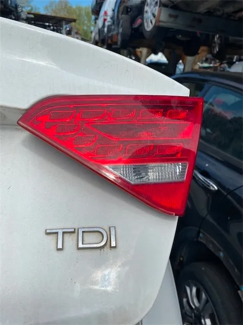 Pomili Fanaleria fanale posteriore interno destro Audi A5/S5 8T