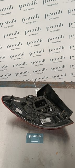 Pomili Fanaleria Fanale posteriore esterno destro Opel Meriva S10 usato