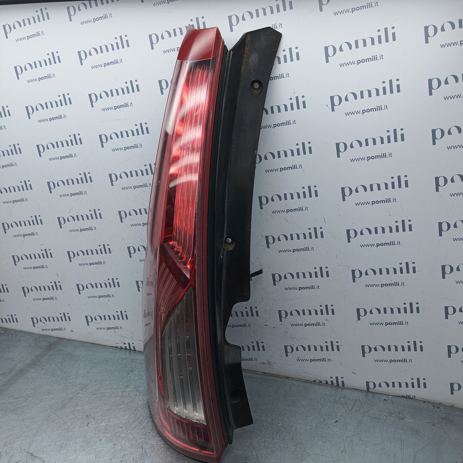 Pomili Fanaleria Citroën C4 Grand Picasso 00946601L fanale posteriore sinistro usato