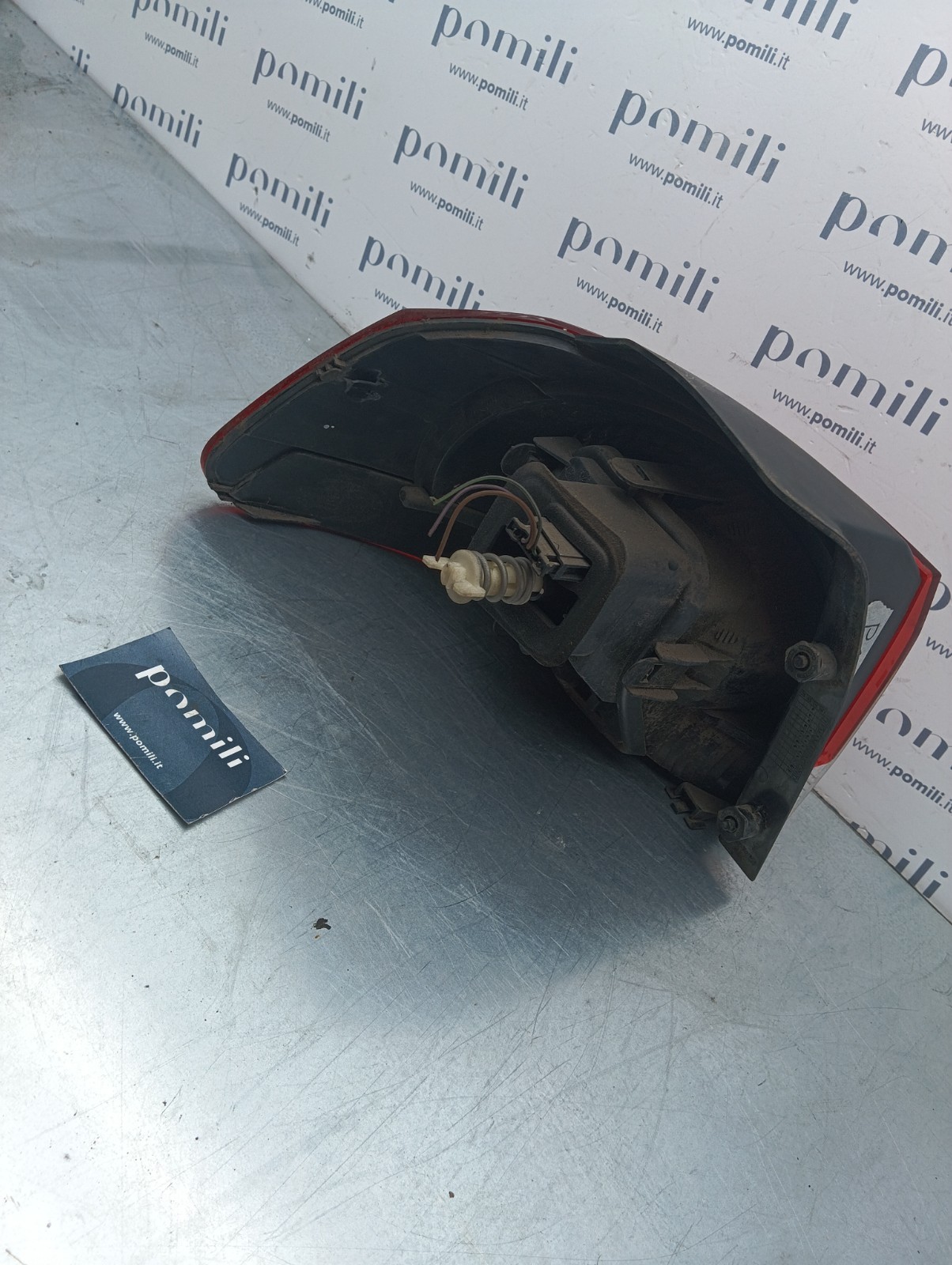 Pomili Fanaleria fanale posteriore Volkswagen Golf 6 sinistro 167962-01 usato
