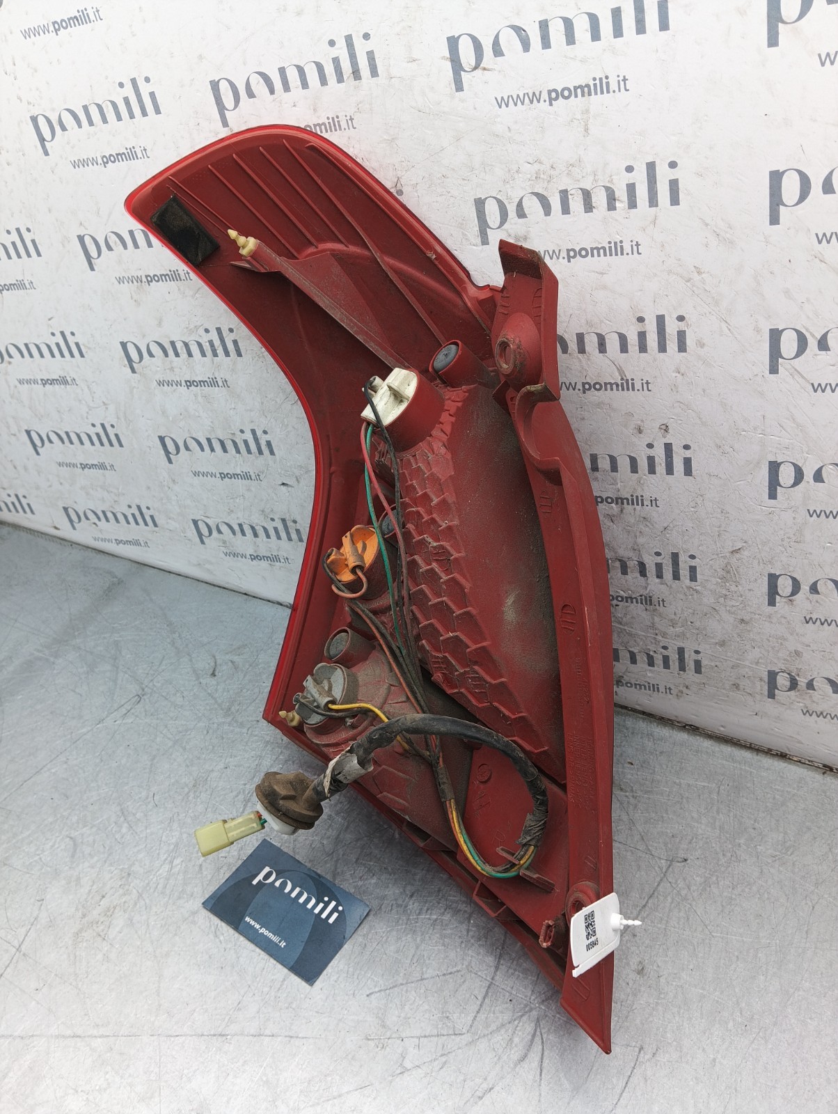 Pomili Fanaleria Fanale posteriore Suzuki Swift 5696S1-R destro usato