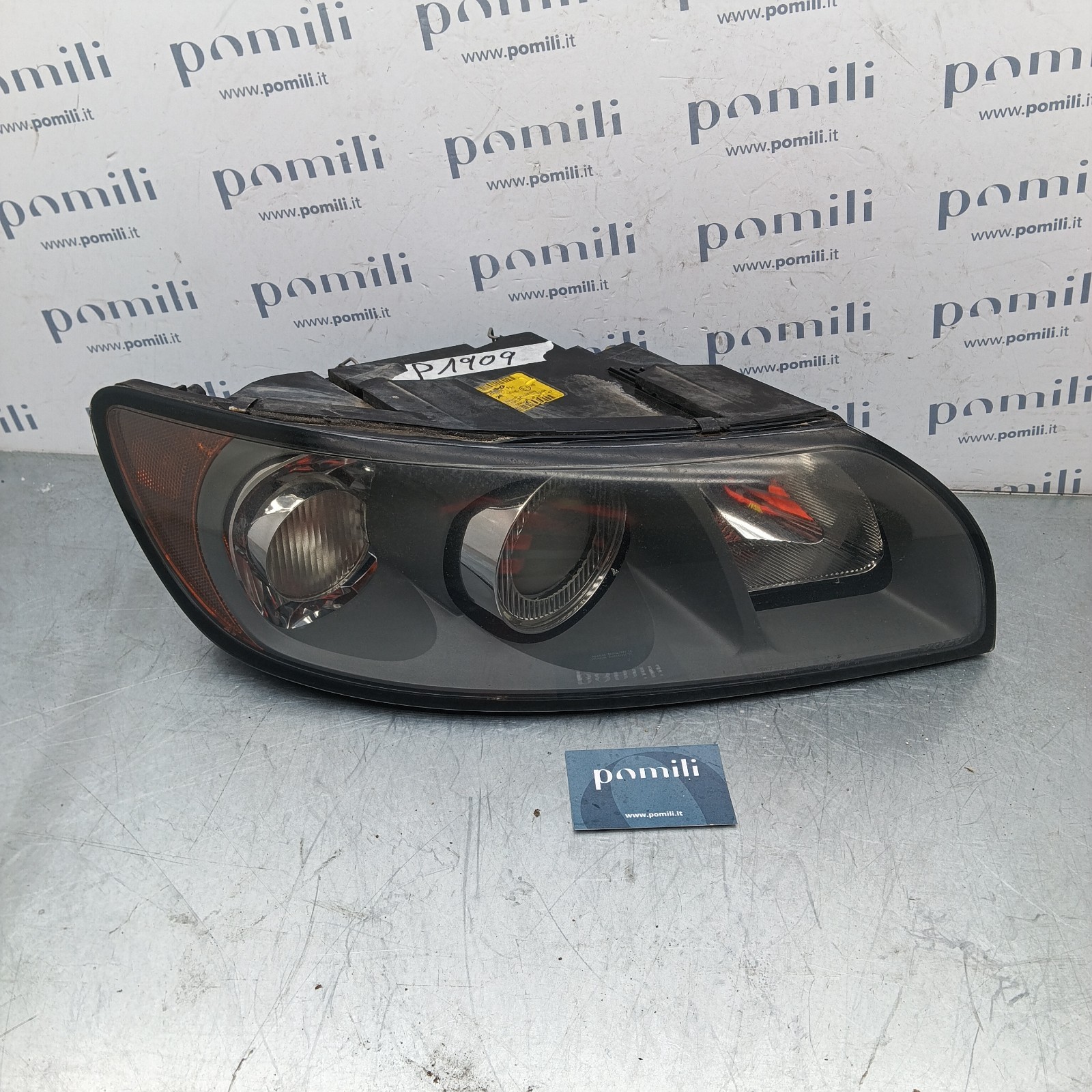 Pomili Fanaleria Faro anteriore destro Volvo V50 30698886 usato