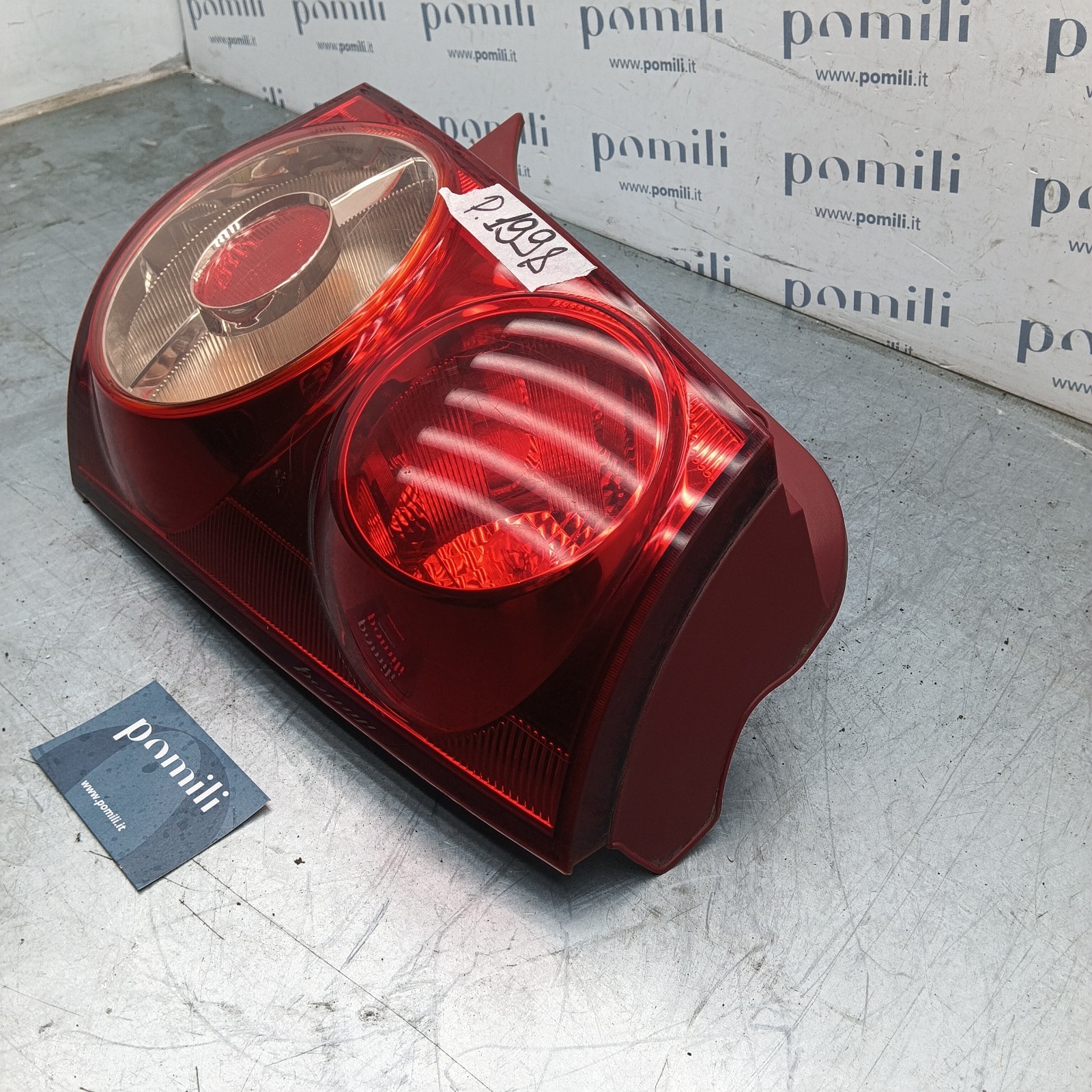 Pomili Fanaleria Fanale posteriore destro Kia Picanto I 8313932 usato