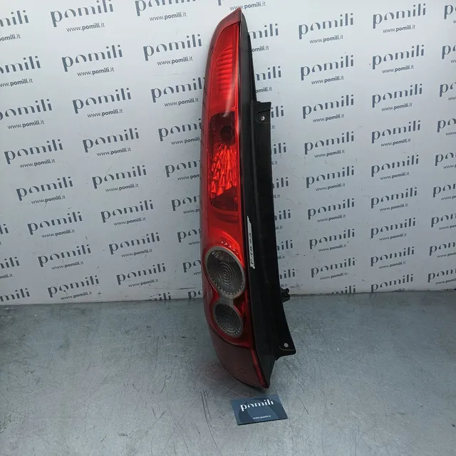 Pomili Fanaleria Ford Fiesta V (2001-2008) fanale posteriore sinistro OEM 6S61-13405-A