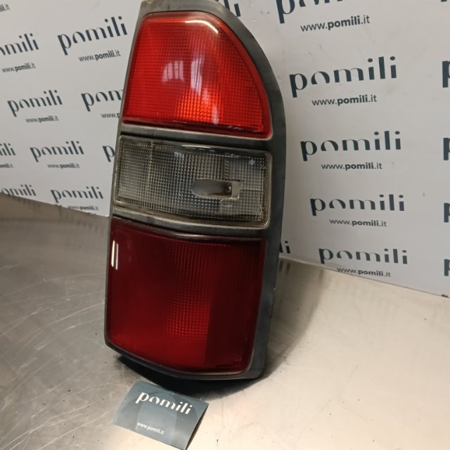 Pomili Fanaleria Toyota Land Cruiser fanale posteriore destro 1996–2003