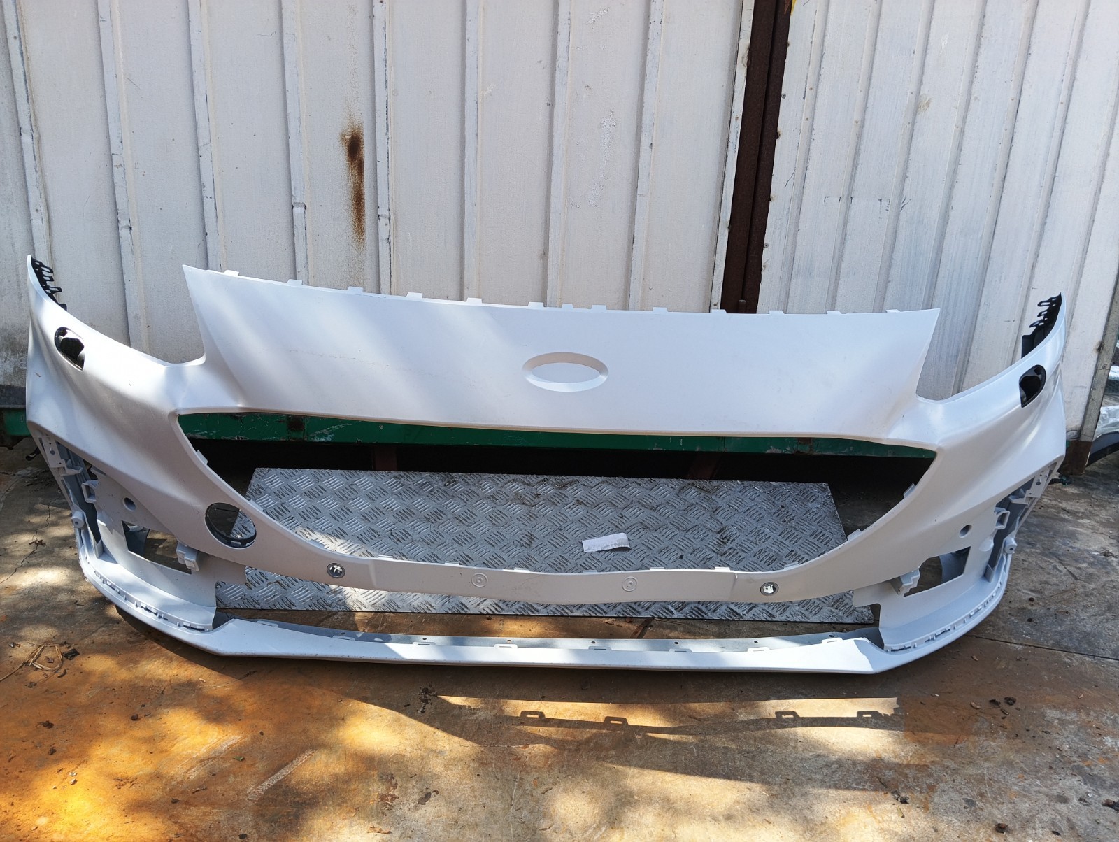 Pomili Paraurti anteriore Ford Kuga/Escape 2019-2024 paraurti OEM