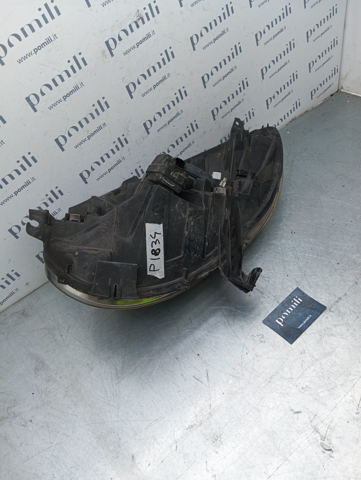 Pomili Fanaleria Faro anteriore destro Citroen C1 89092916 usato