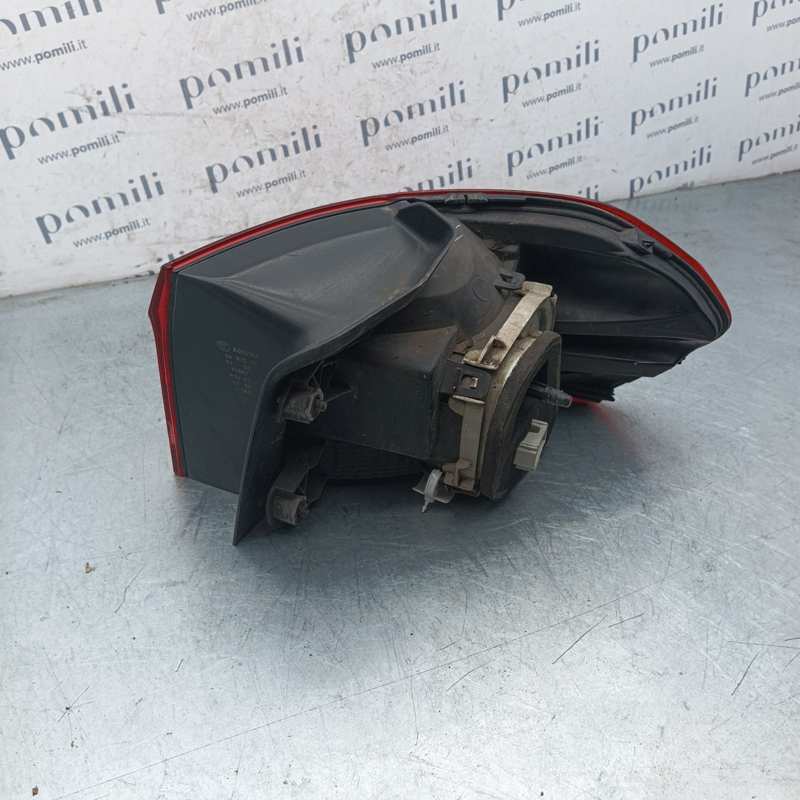 Pomili Fanaleria Fanale posteriore sinistro Volkswagen Touran L90084783 usato