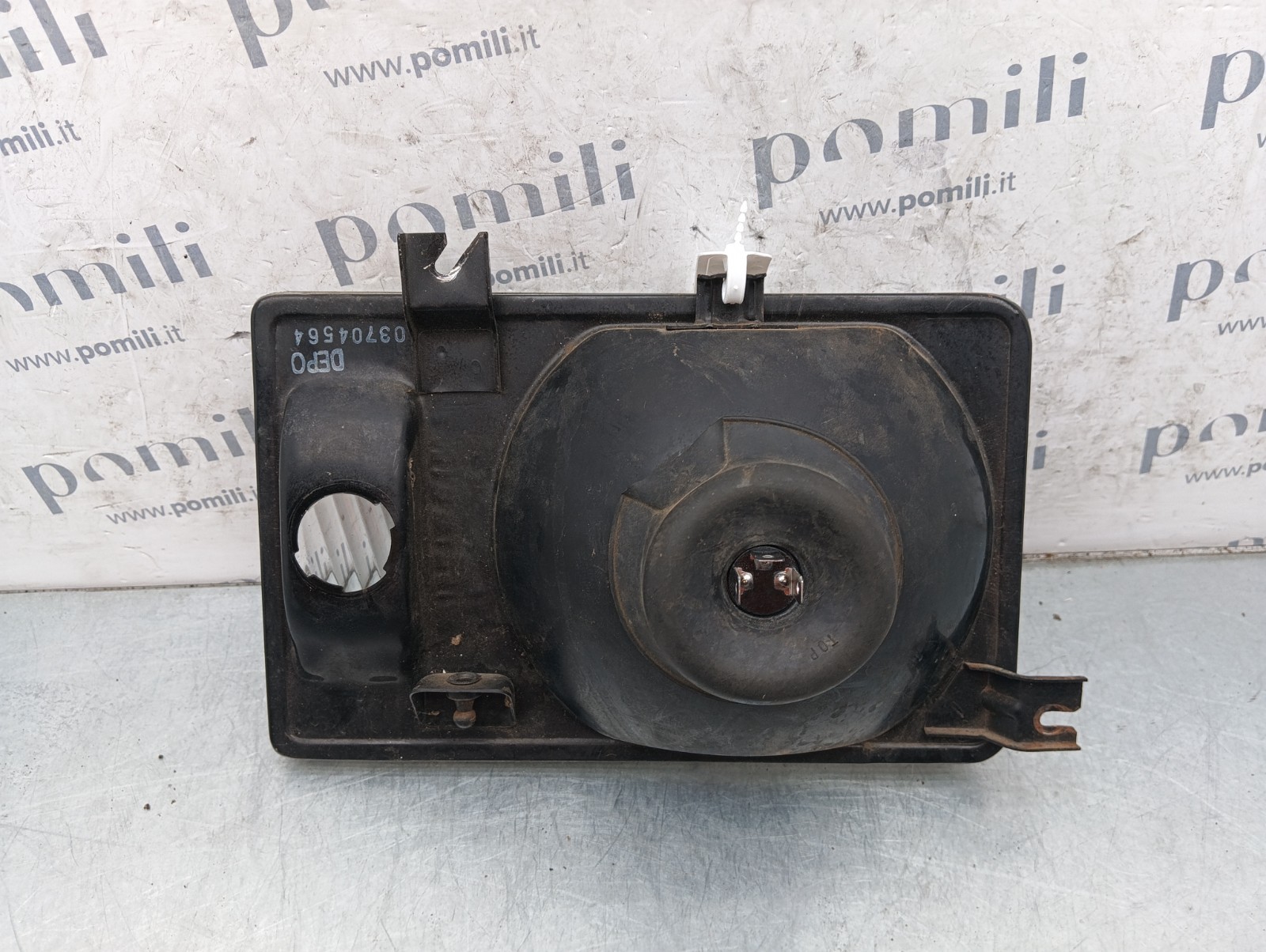 Pomili Fanaleria Isuzu Trooper (1984-1991) faro anteriore sinistro usato