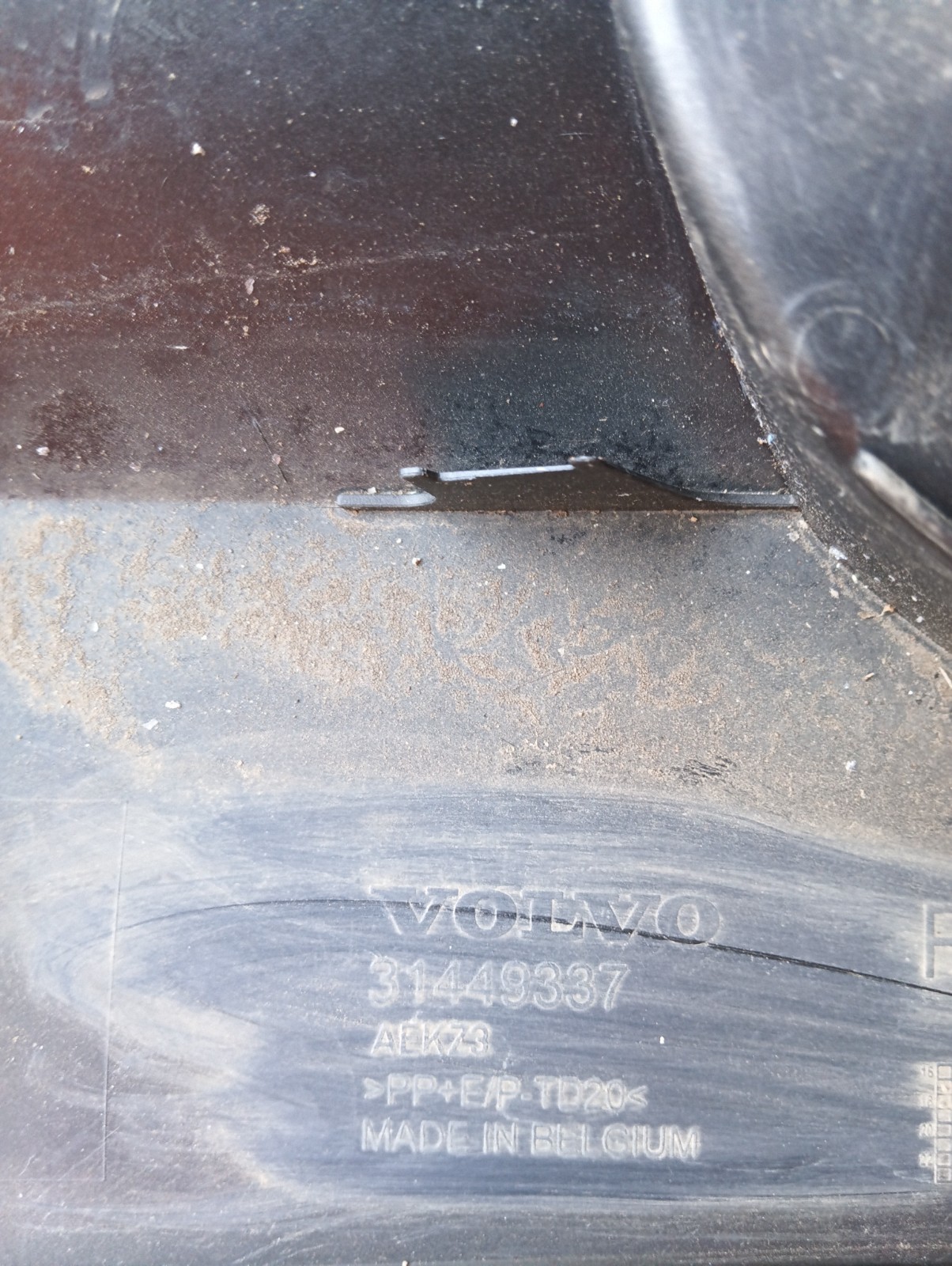 Pomili Paraurti posteriore Angolo destro Volvo XC40 31449337 nuovo
