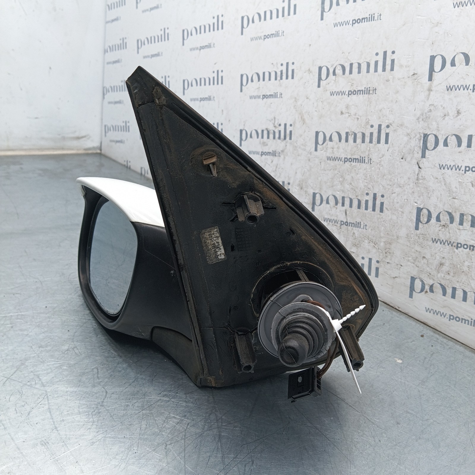 Pomili Cristalli Specchietto retrovisore sinistro 2 Pin Peugeot 206+ 0309132 usato