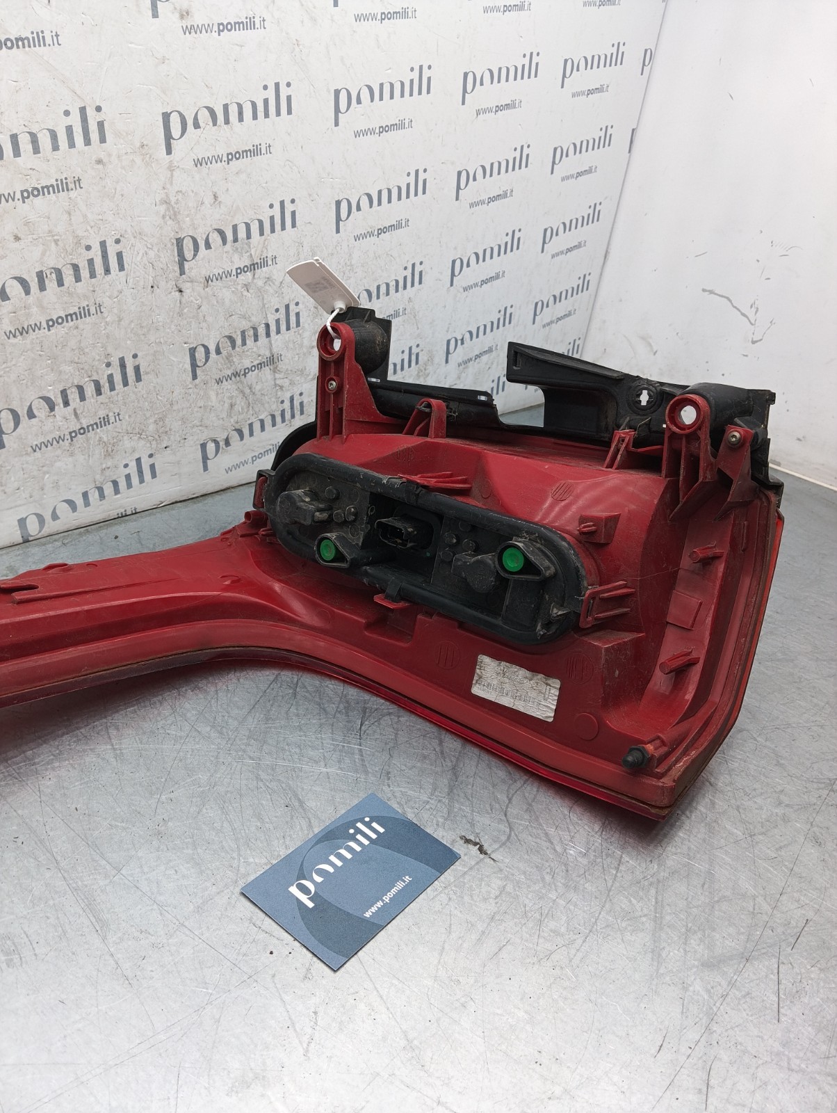 Pomili Fanaleria Peugeot 5008 fanale posteriore destro usato