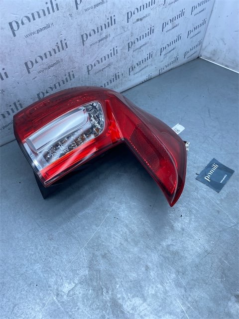 Pomili Fanaleria Citroen C4 Aircross fanale posteriore destro