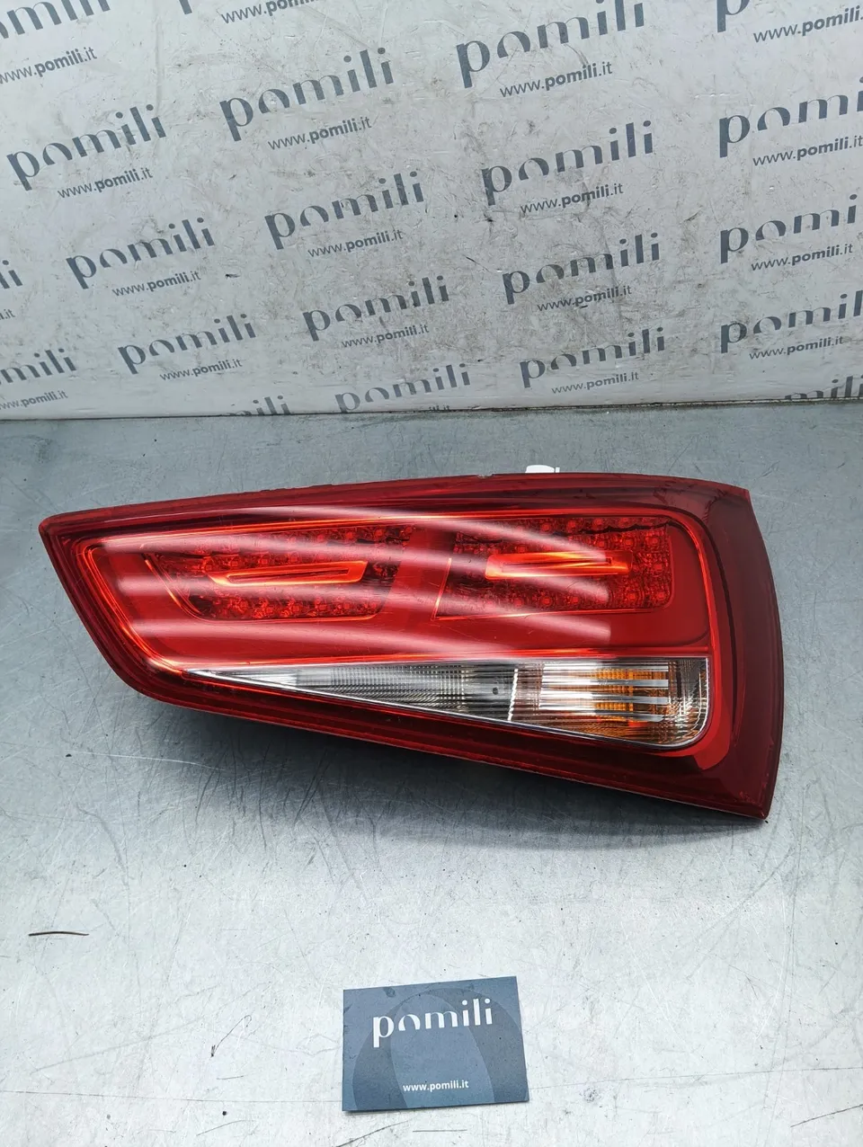 Pomili Fanaleria Audi A1 fanale posteriore destro usato scheggiato