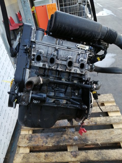 Pomili Motore e cambio con supporti Motore semicompl. FIAT 500 (3P) (07/07>01/15<) motore usato