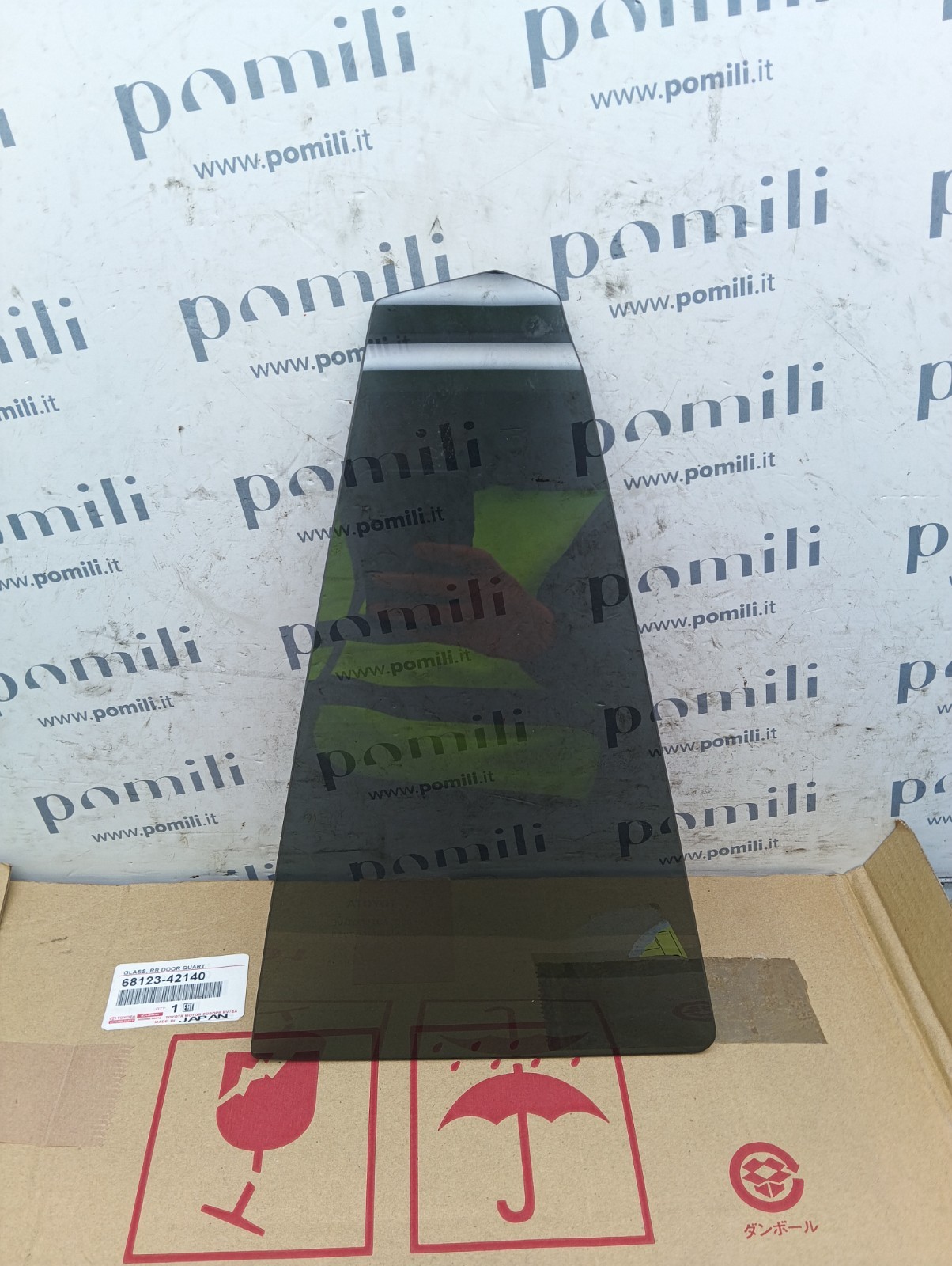 Pomili Cristalli Toyota RAV4 vetro fisso laterale destro posteriore nuovo