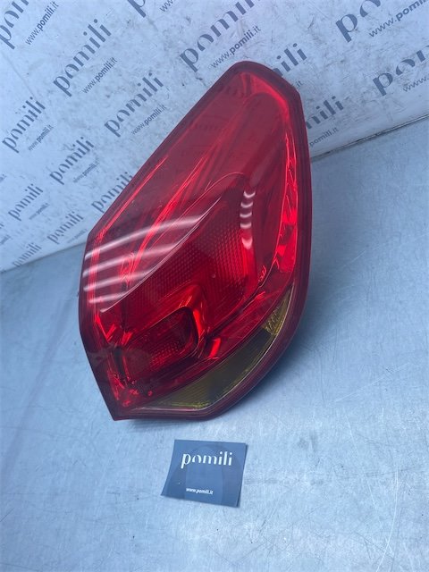 Pomili Fanaleria Fanale post. parte est. DX OPEL ASTRA (P10) (10/09>06/18<) destro