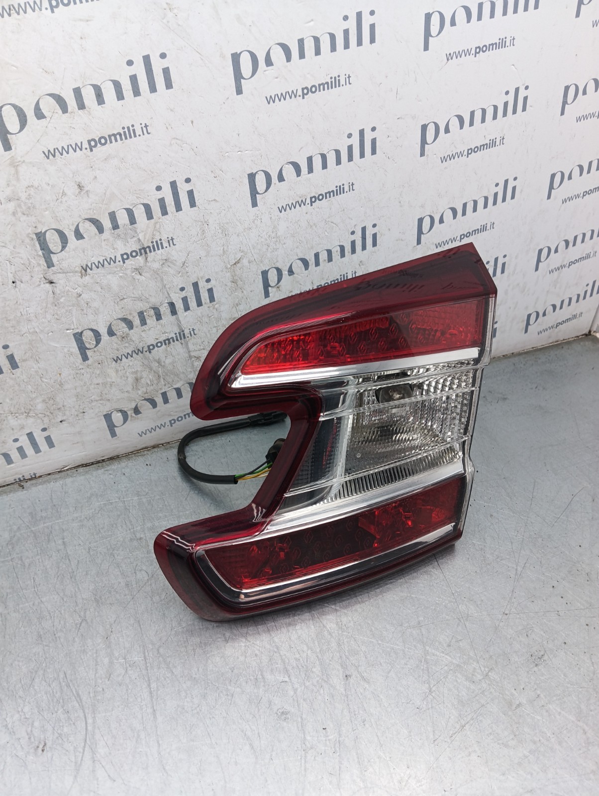 Pomili Fanaleria Renault Megane III Grandtour fanale destro portellone 265500027R usato