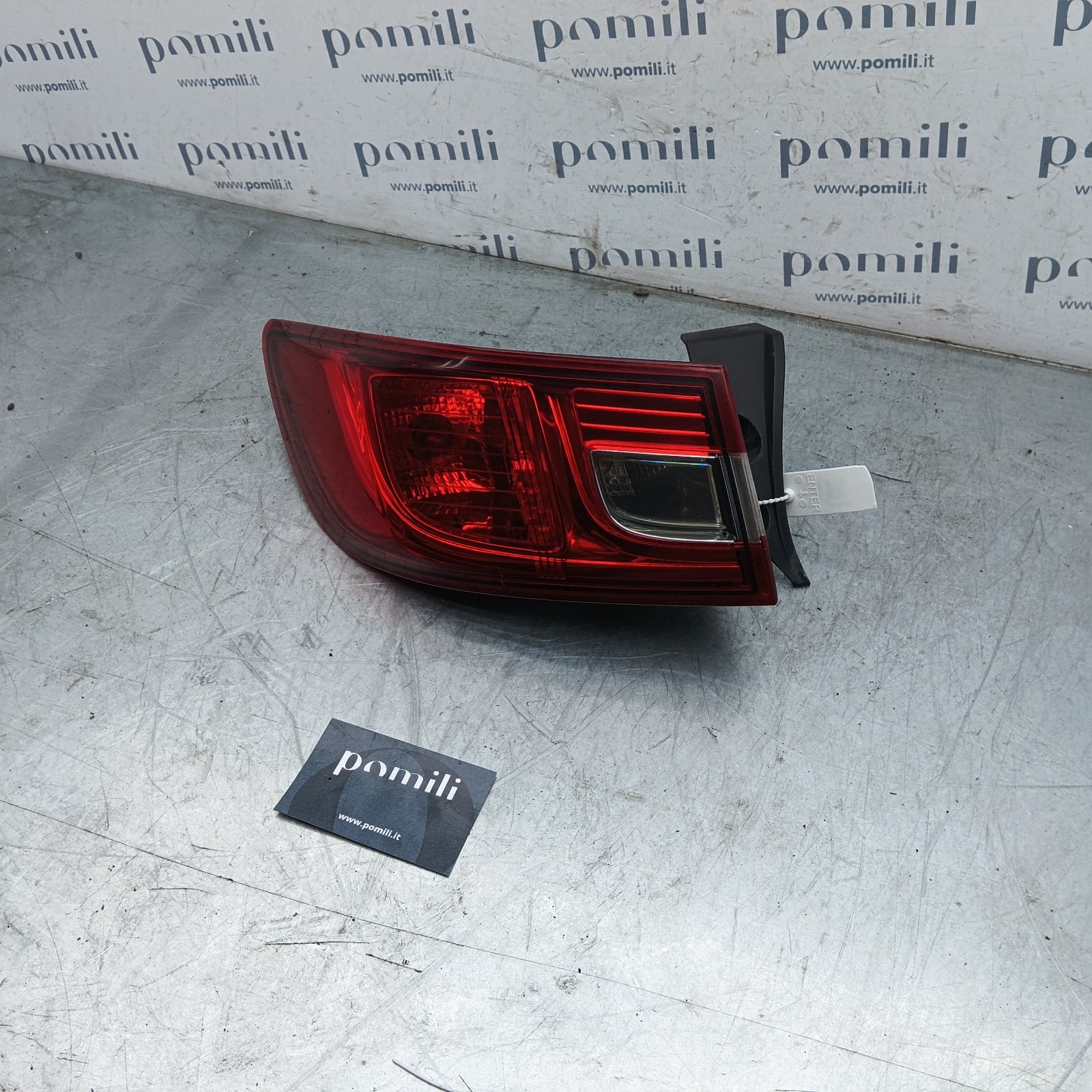 Pomili Fanaleria Fanale posteriore sinistro Renault Clio IV 265554091R usato