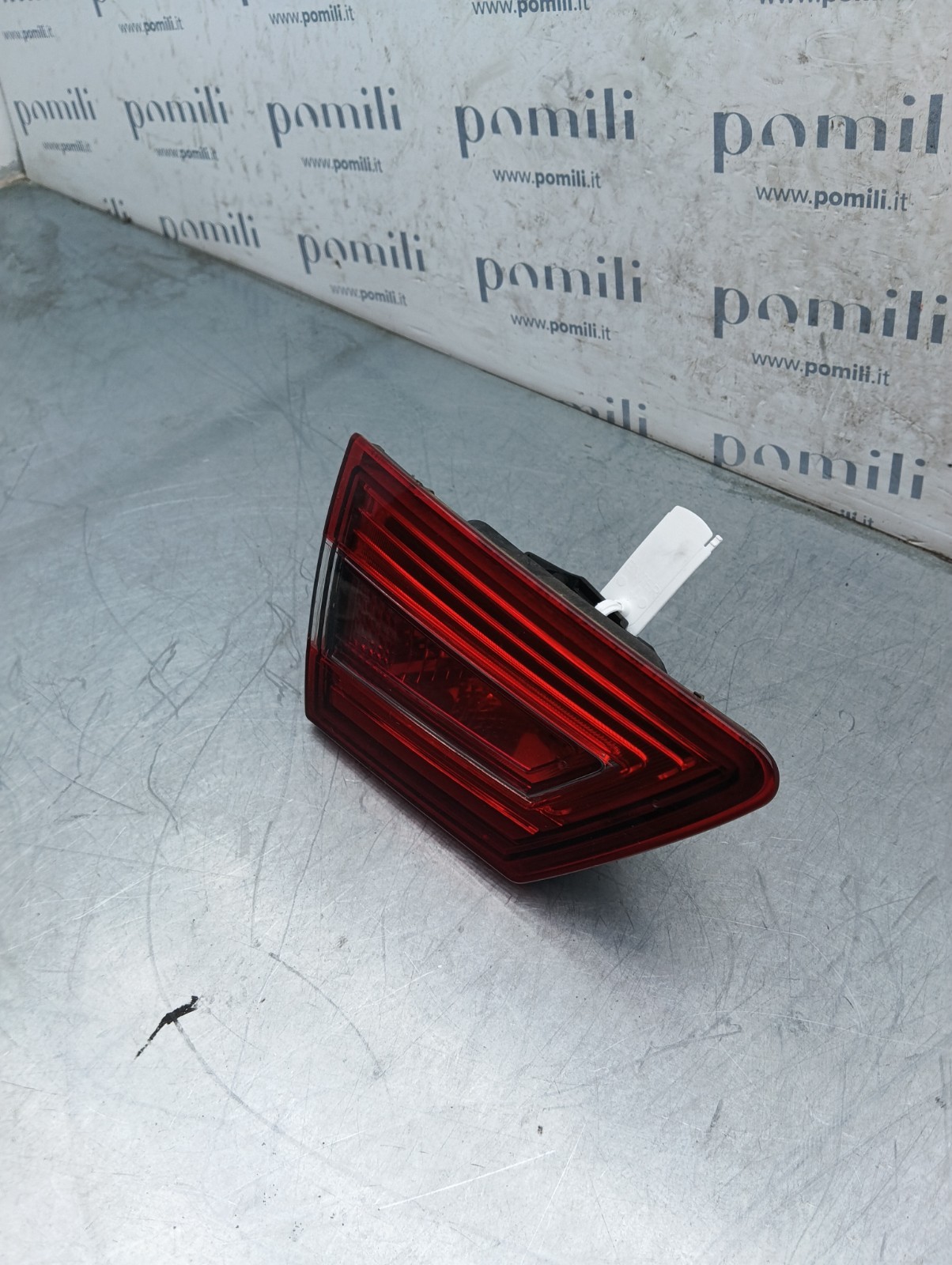 Pomili Fanaleria Renault Clio IV fanale sinistro portellone usato
