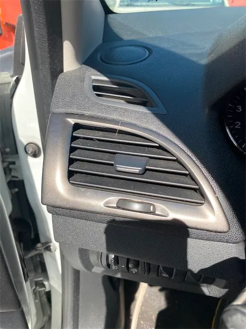 Pomili Climatizzazione Renault Megane 3a Serie bocchetta aria sinistra