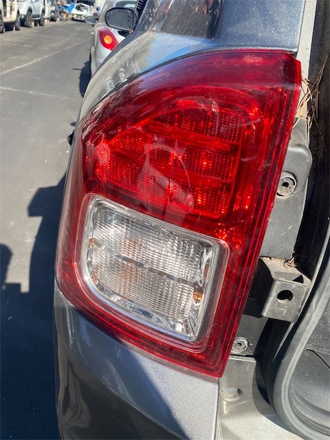Pomili Fanaleria Jeep Compass MK fanale posteriore sinistro