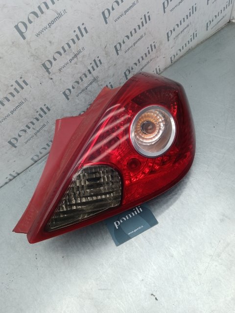 Pomili Fanaleria OPEL CORSA (S07) (01/11>05/15<) fanale posteriore destro