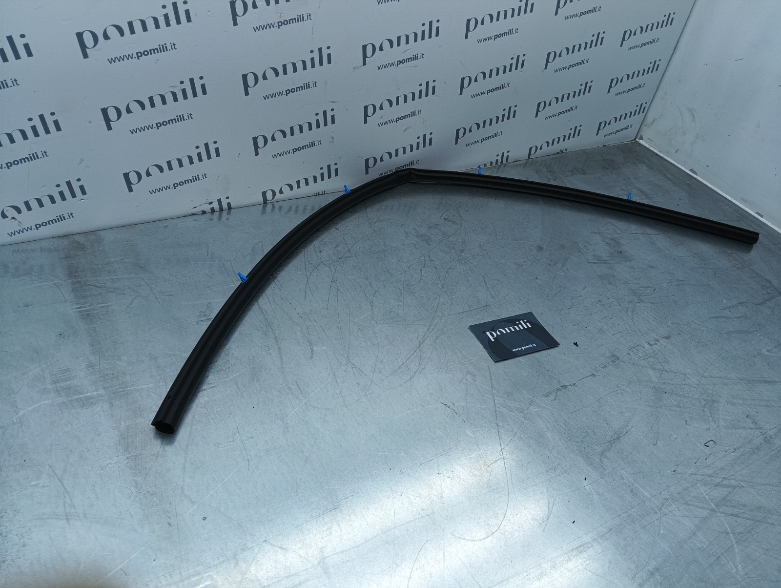 Pomili Cristalli Toyota Aygo 53383-0H030 guarnizione parabrezza cofano