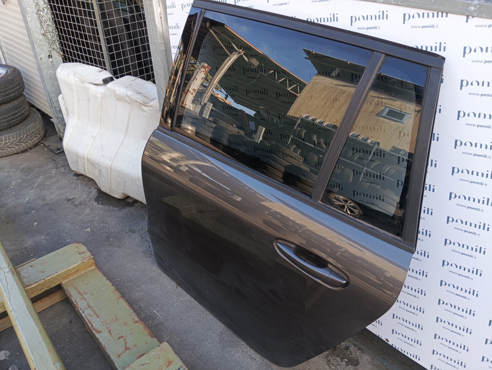 Pomili Lamierati esterni C4 SpaceTourer portiera posteriore sinistra usata