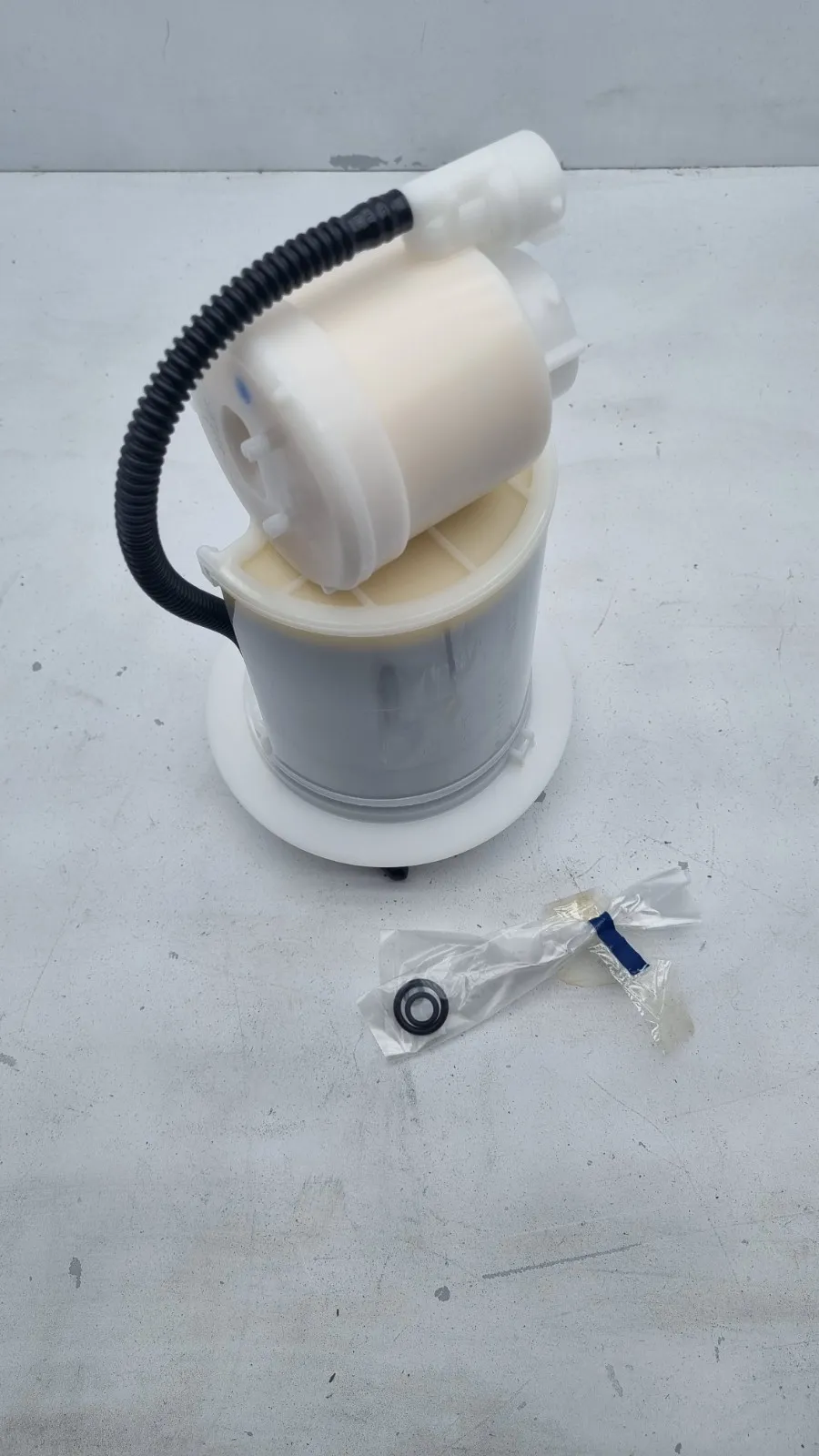Pomili Alimentazione e scarico Toyota pompa carburante 04005-05247 nuova