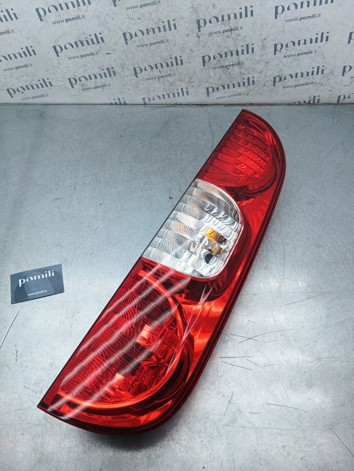 Pomili Fanaleria Doblò 223 51755144 fanale posteriore destro usato