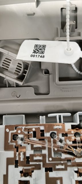 Pomili Fanaleria Opel Meriva S10 luce cortesia anteriore tetto 04/10>