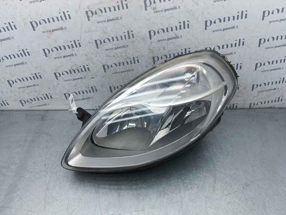 Pomili Fanaleria Faro anteriore sinistro Lancia Ypsilon 153873-01 usato spinotto bianco