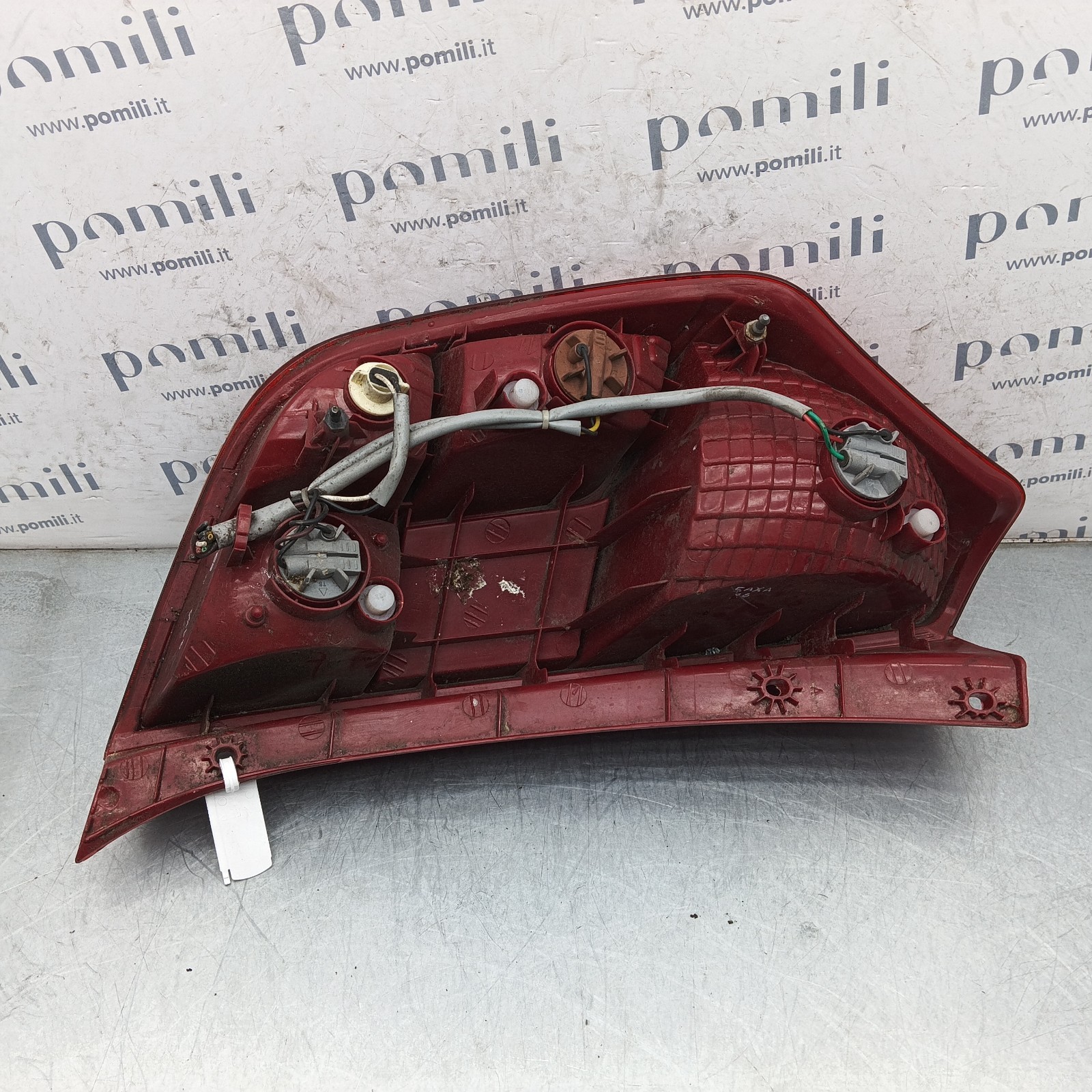 Pomili Fanaleria Hyundai i10 fanale posteriore destro usato
