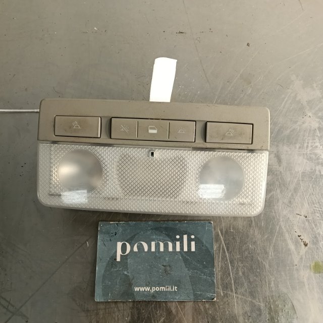 Pomili Fanaleria luce cortesia anteriore tetto Opel Astra P10