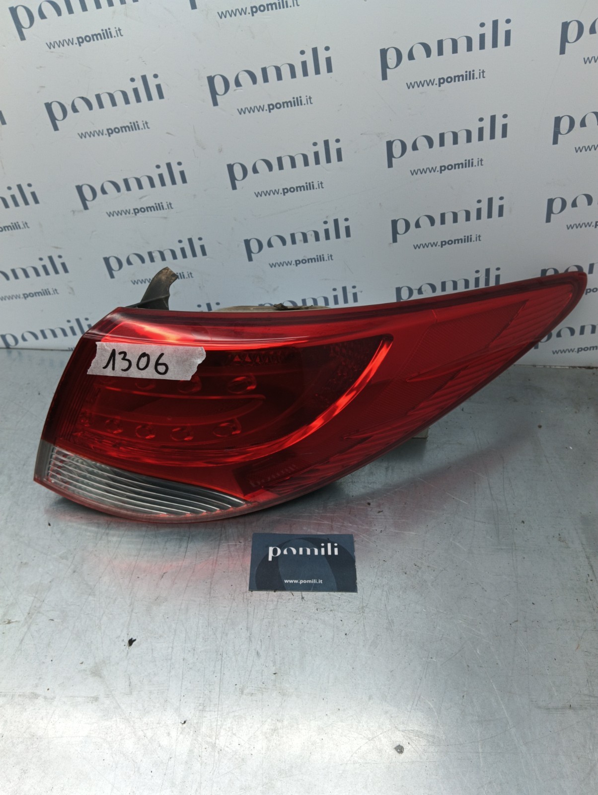 Pomili Fanaleria Fanale posteriore destro Hyundai Ix35 92402-2Y0 usato
