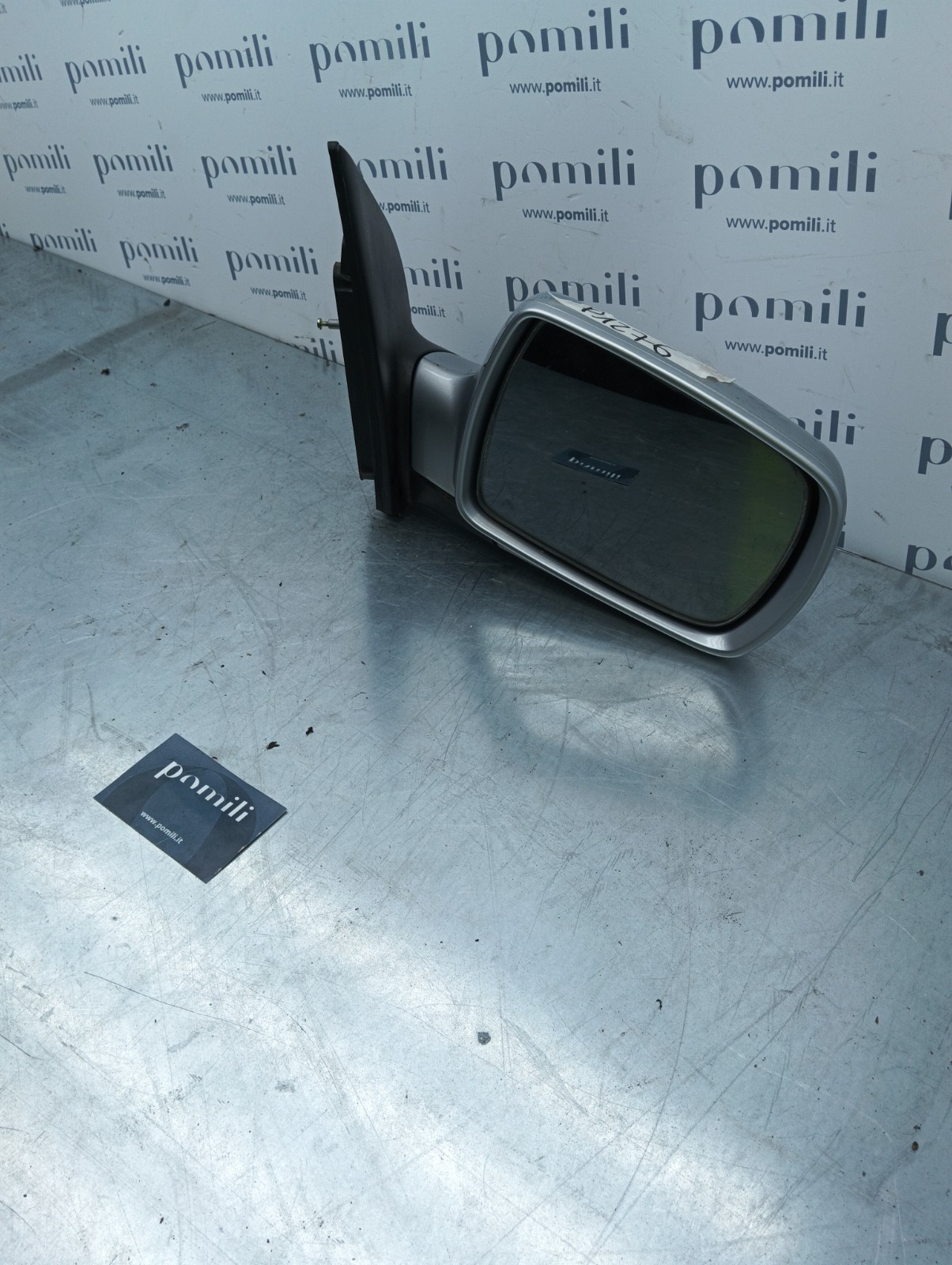 Pomili Cristalli Specchietto retrovisore destro Kia Carnival 4012170 usato