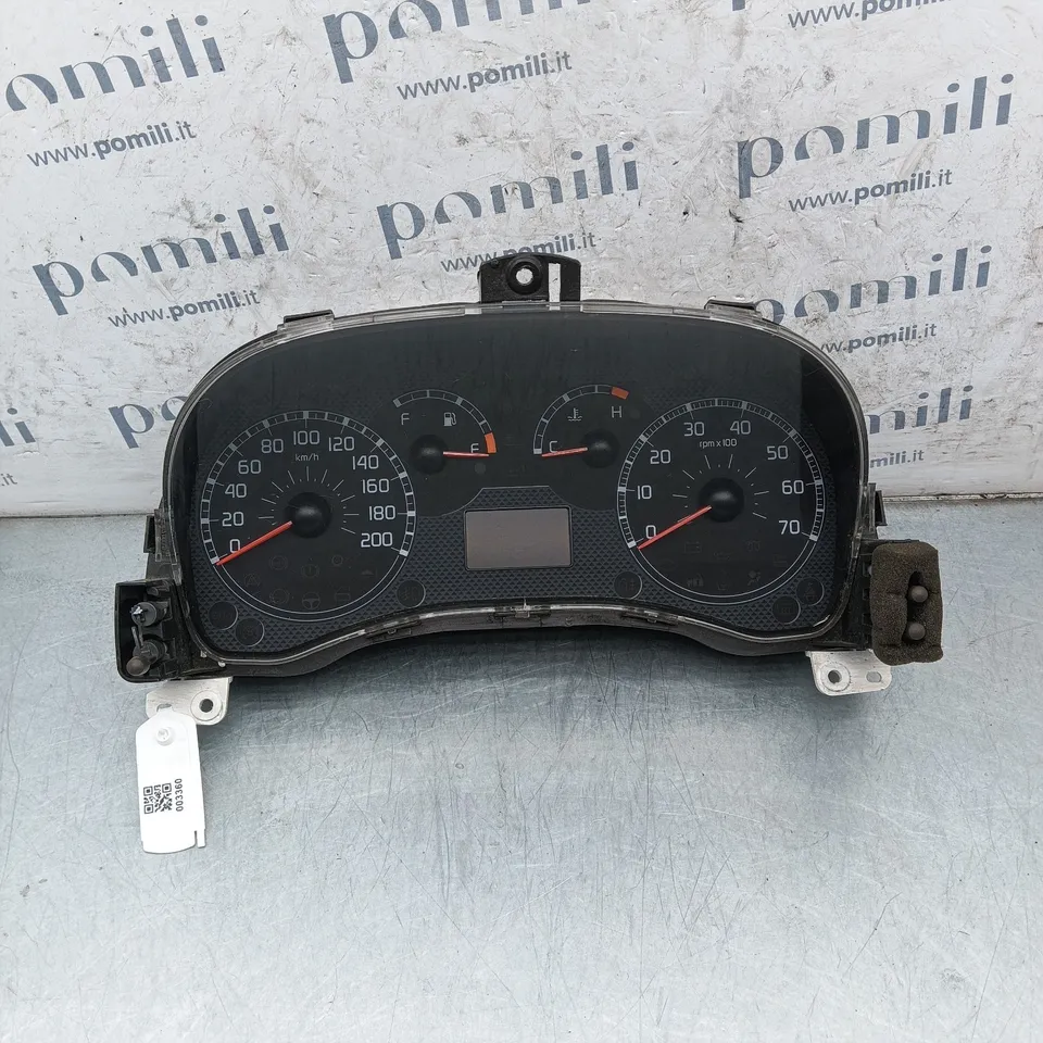 Pomili Rivestimenti interni e parti interne Quadro strumenti Fiat Panda 169 usato