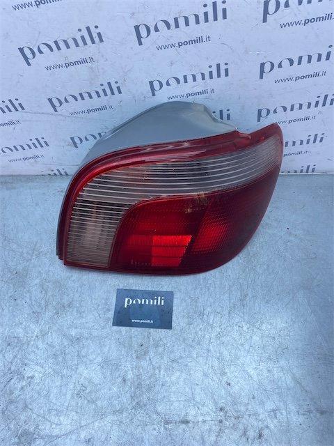 Pomili Fanaleria Toyota Yaris S002 fanale posteriore JPP