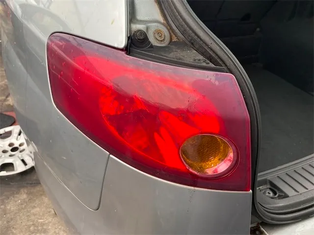 Pomili Fanaleria Fiat Croma fanale posteriore esterno sinistro