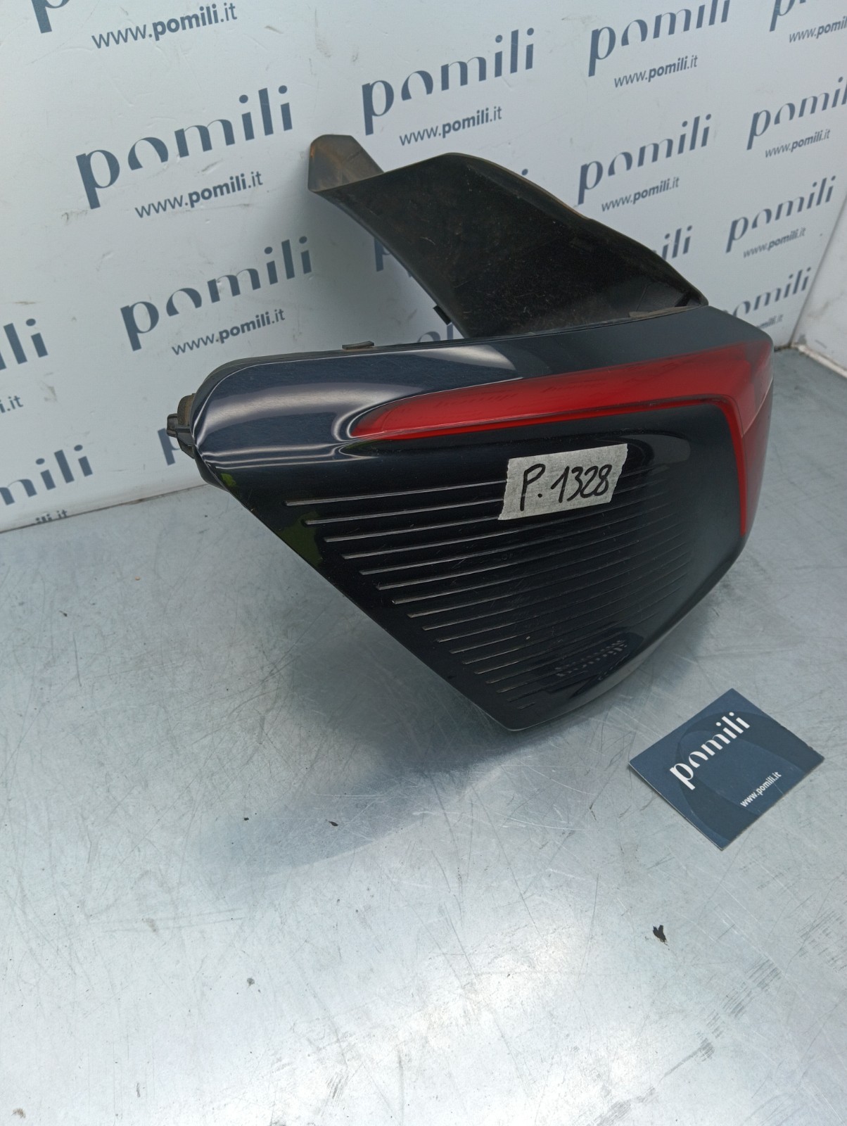 Pomili Fanaleria Peugeot 3008 fanale posteriore sinistro 9810477180 usato