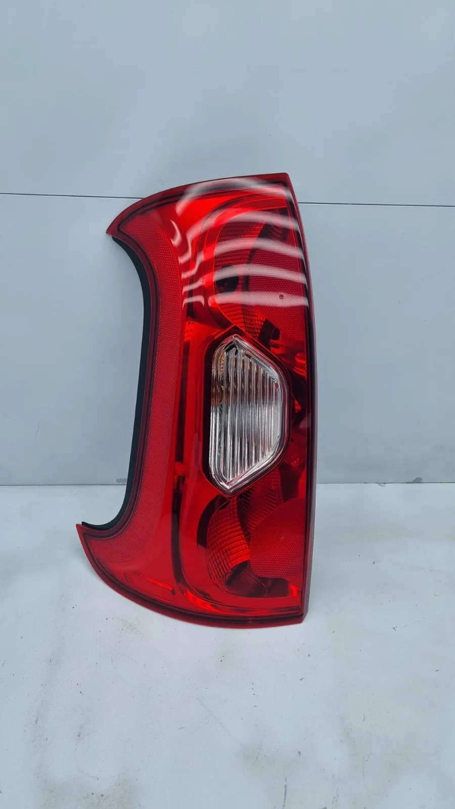 Pomili Fanaleria Fiat Panda 312 fanale posteriore sinistro usato