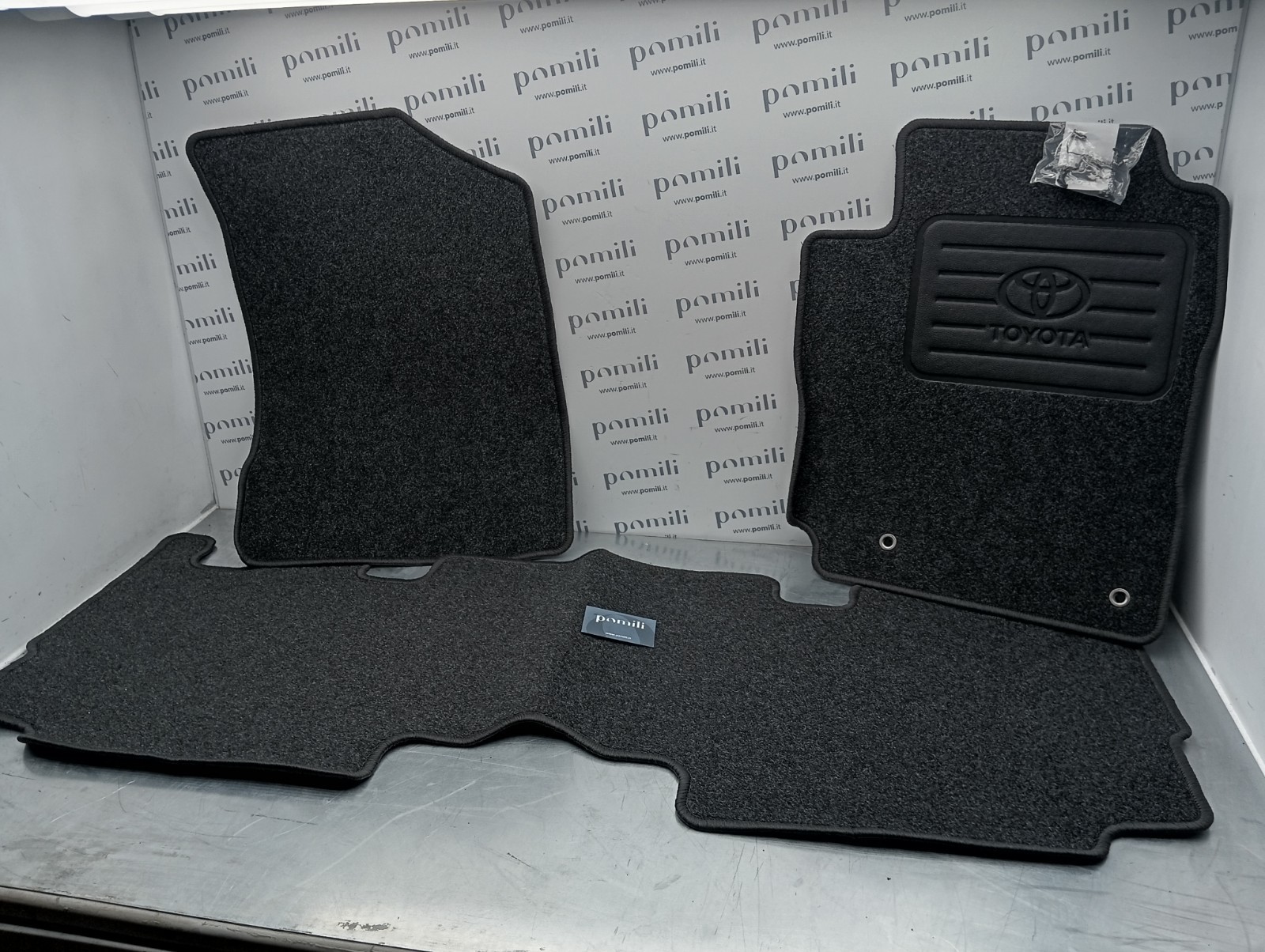Pomili Rivestimenti interni e parti interne Set tappetini Toyota Yaris Verso PZ410-D0350-HB