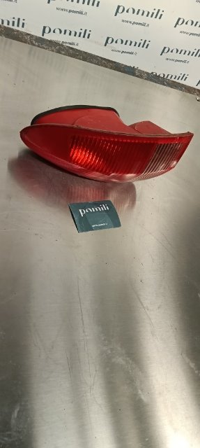 Pomili Fanaleria Fanale posteriore esterno Alfa Romeo 147 W8 destro 08/00-01/06