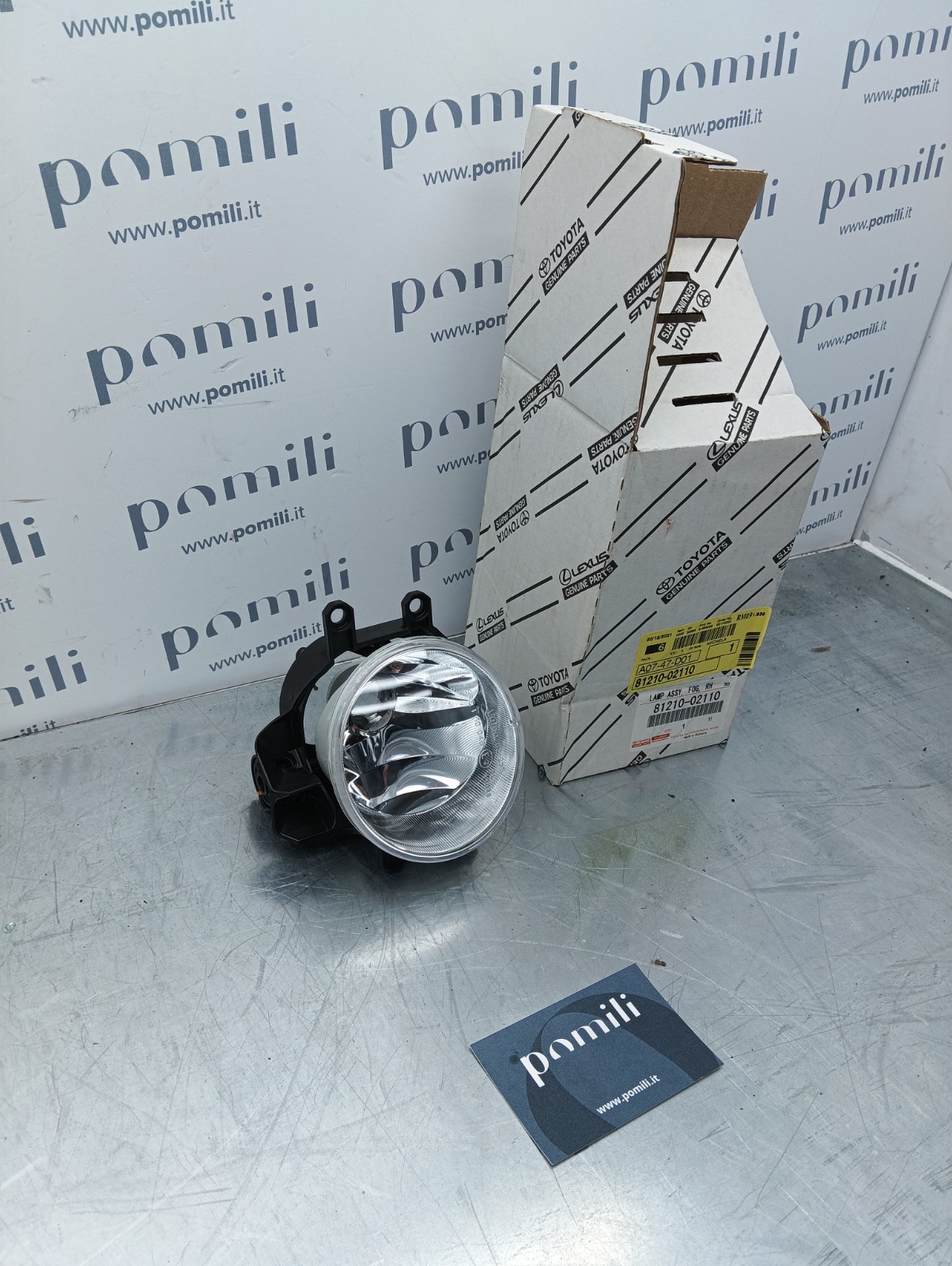 Pomili Fanaleria Fendinebbia lato destro Toyota Yaris (2014-2018) 81210-02110 nuovo