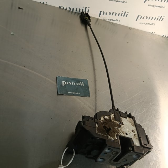 Pomili Lamierati esterni Serratura porta posteriore Renault Modus 2a Serie destra
